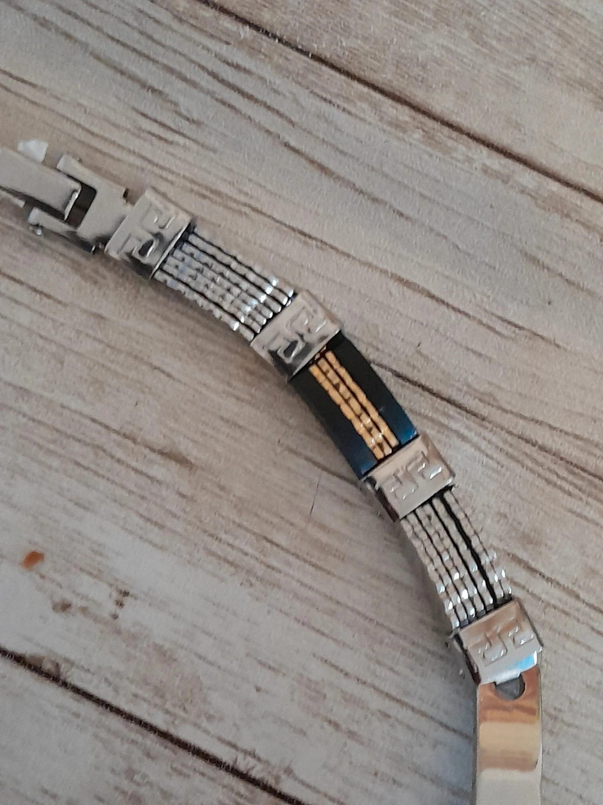 Pulseira gourmet para homem, prateada, dourada e preta – photo 6